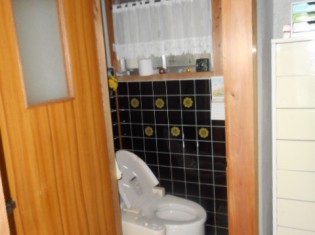 簡易洋式トイレを使用されていました