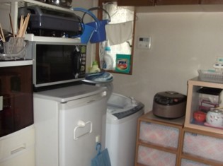 キッチンに洗濯機を置くしかありませんでした